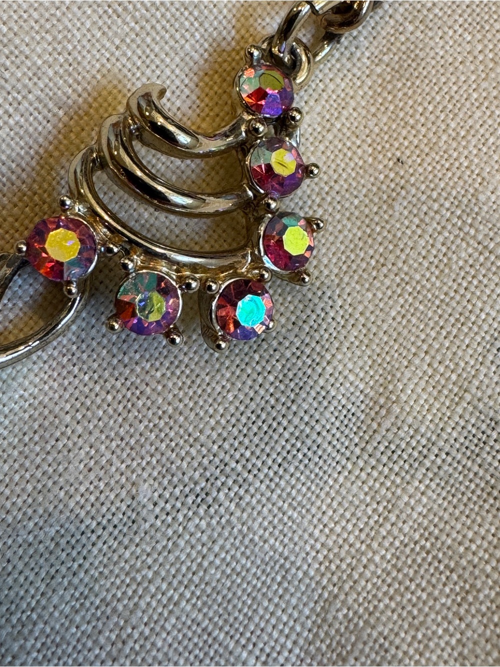 Vintage STAR Signed Gold Tone Pink Aurora Borealis Rhinestone Crystal Necklace - Picture 2 of 5
